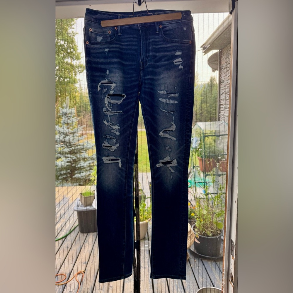 American Eagle Outfitters Dark Blue Distressed Skinny Jeans